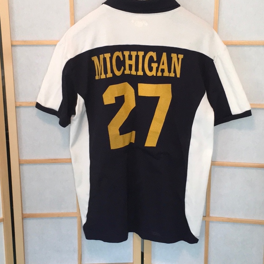 Michigan short-sleeved collared athletic shirt, L